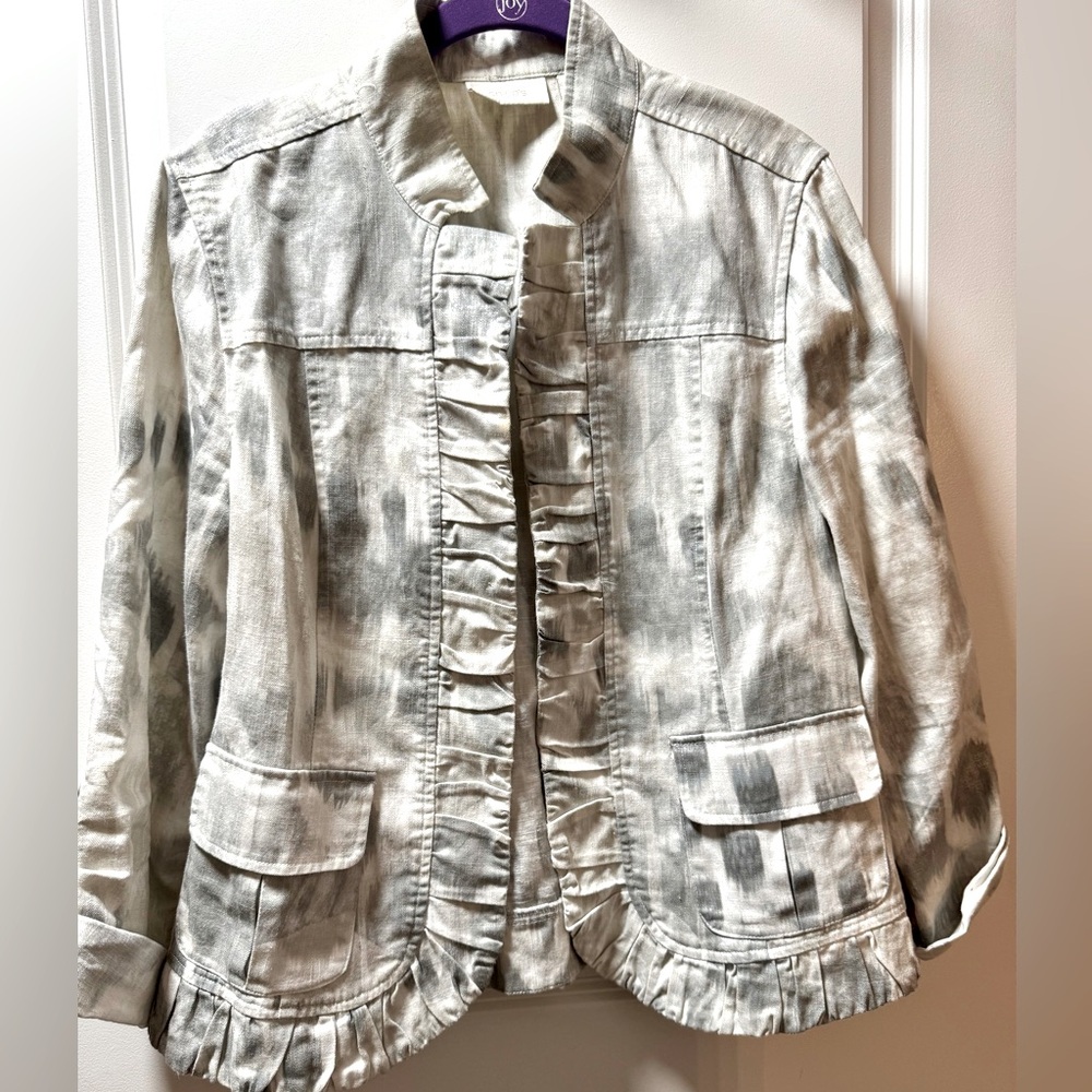 Chico's Gray and White Ruffled Blazer